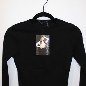 Naked Wardrobe Crop
